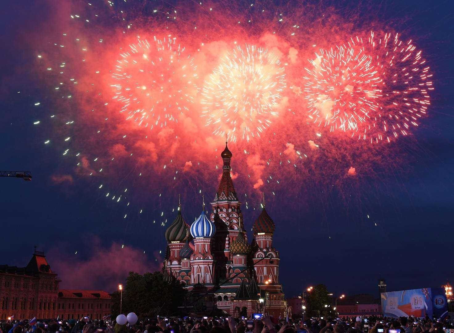 Салют 12 июня 2018 в день россии в москве запустят сразу с 16 площадок - 1rre