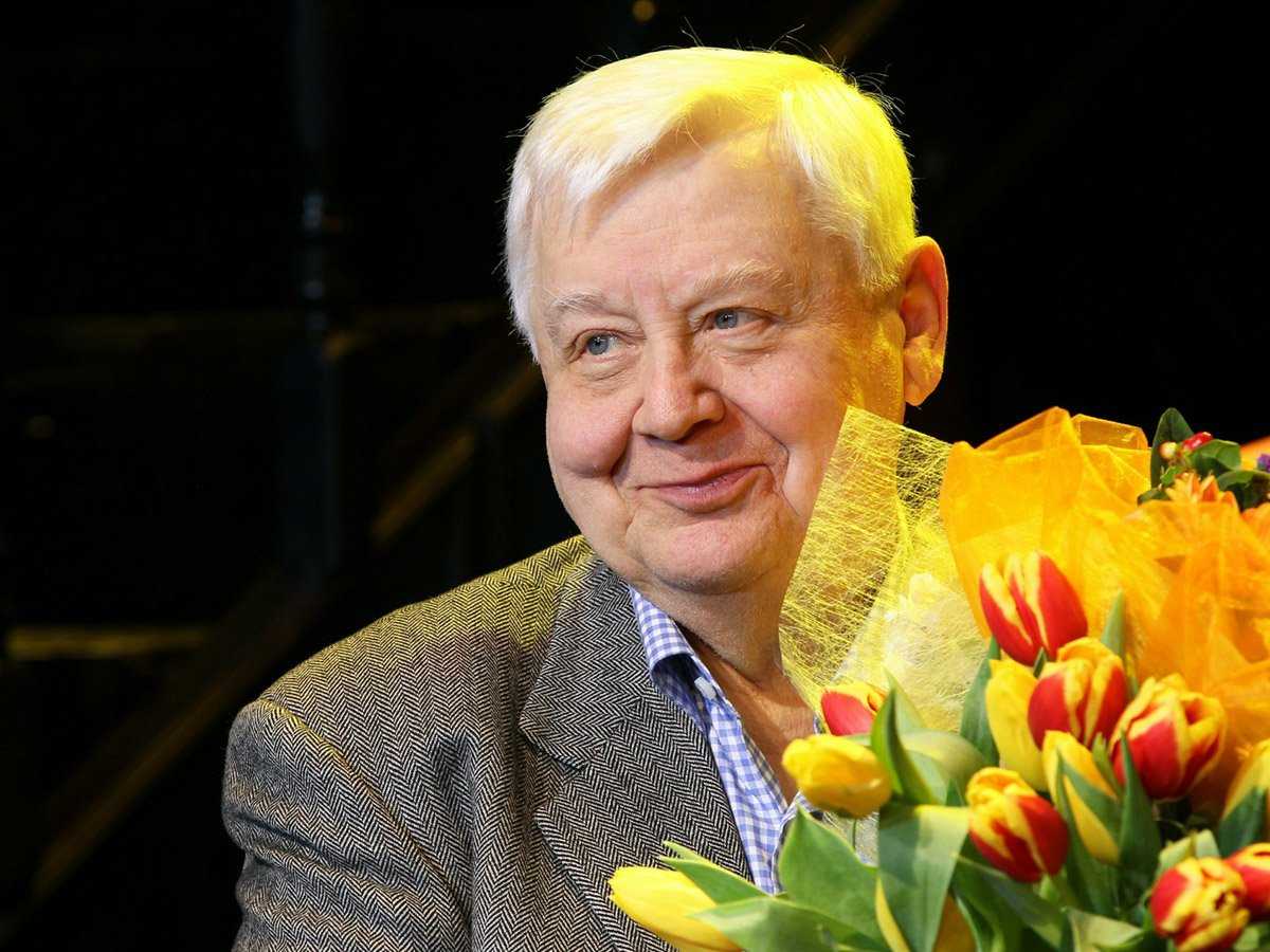 День памяти олега табакова: какие тайны всплыли после смерти легендарного артиста?