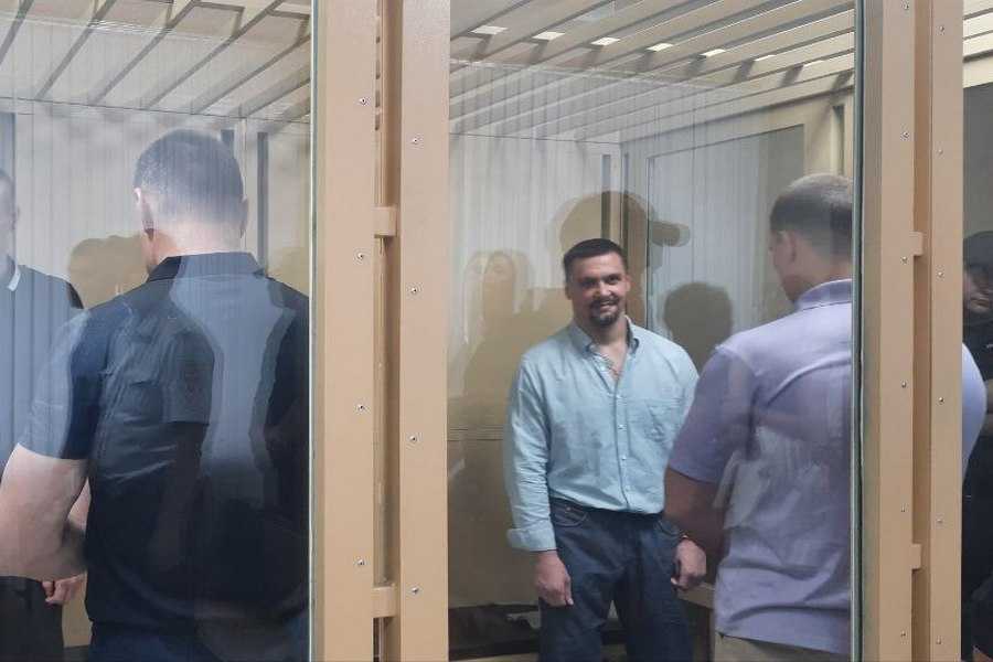 «сотрите мою жизнь!» пять лет назад в россии подросток впервые напал на школу. что толкнуло его на жестокое преступление?