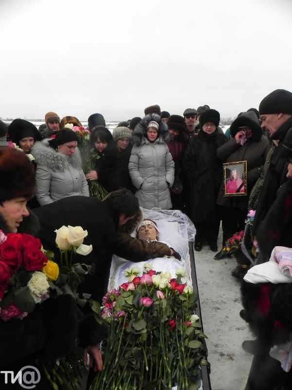 Белла ахмадулина — биография, личная жизнь, фото, причина смерти, стихи, творчество, песни, поэтесса, фильмы - 24сми