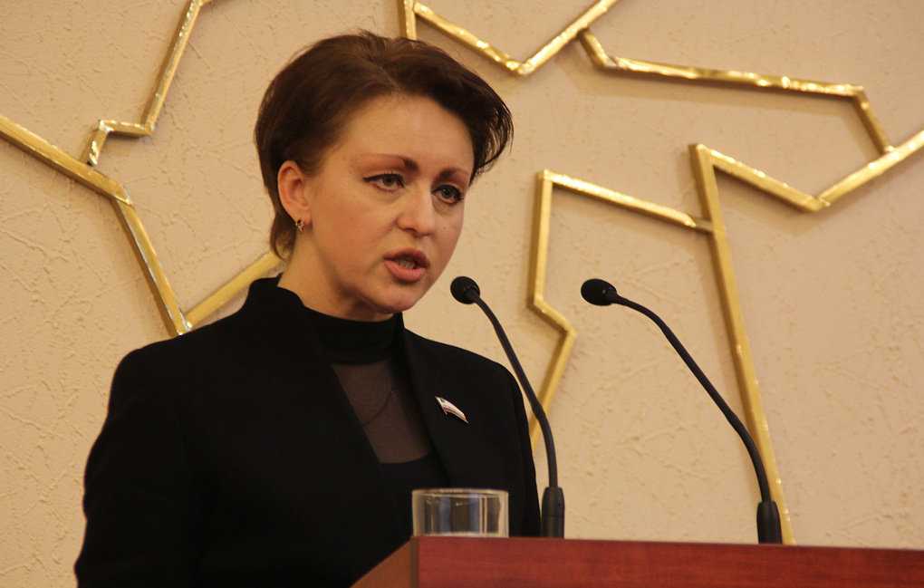 Почему была уволена саратовский министр наталья соколова — реальное время