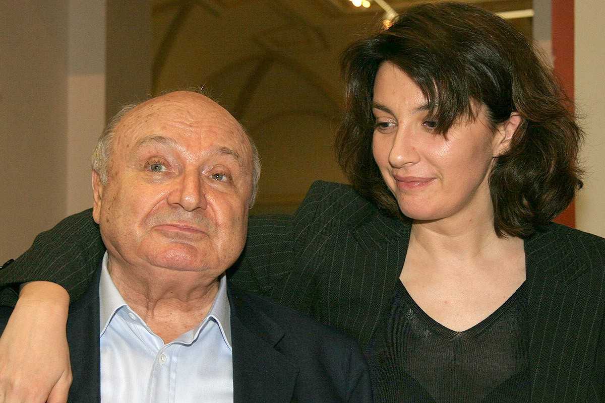 Высокая, статная и красивая: как выглядит жена михаила жванецкого, которая на 32 года моложе сатирика (фото)