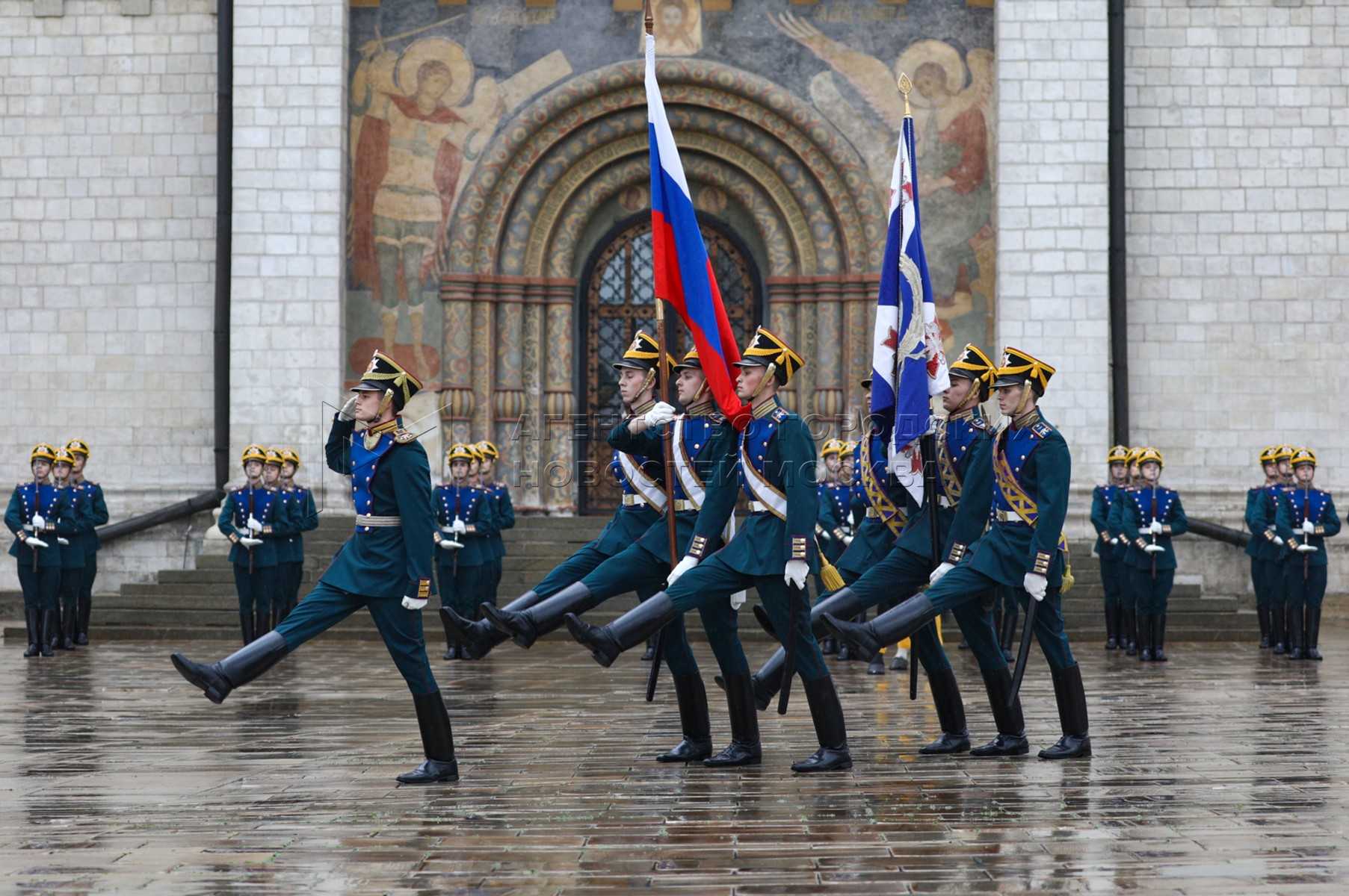 Президентский полк на Соборной площади