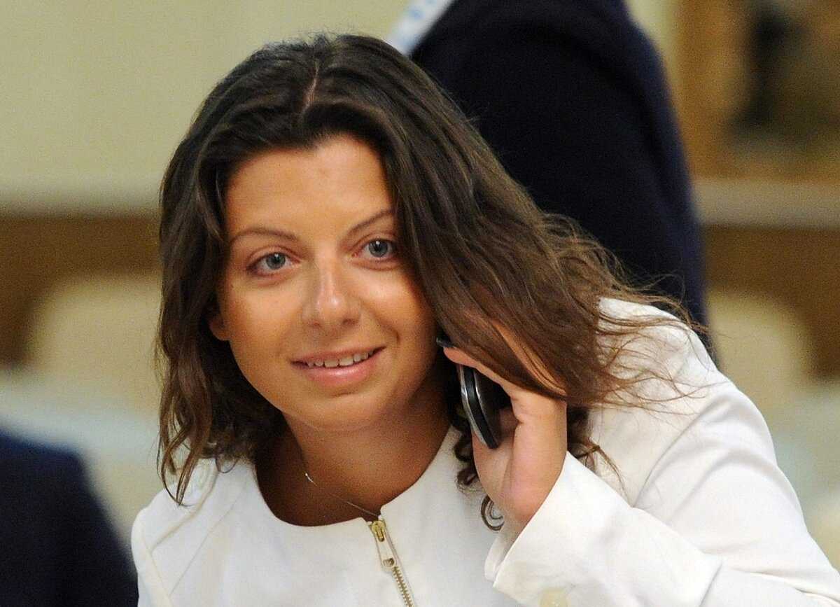 Маргарита
       
            симоньян