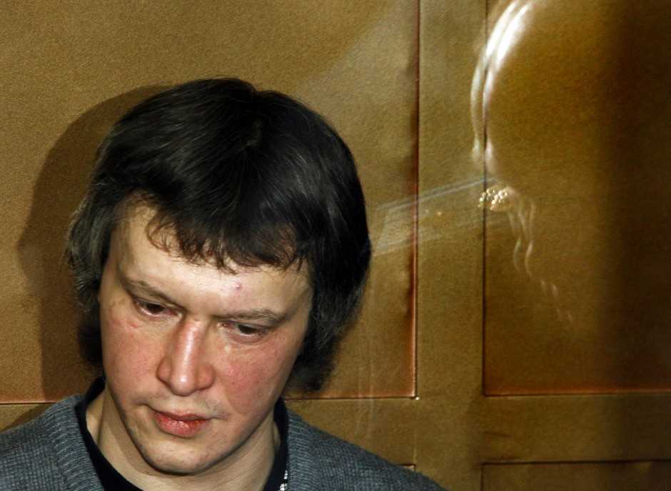Битцевский маньяк нападает на молодых девушке с детьми - 1rre