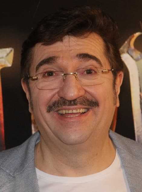Валерий комиссаров: биография, личная жизнь, семья, жена, дети