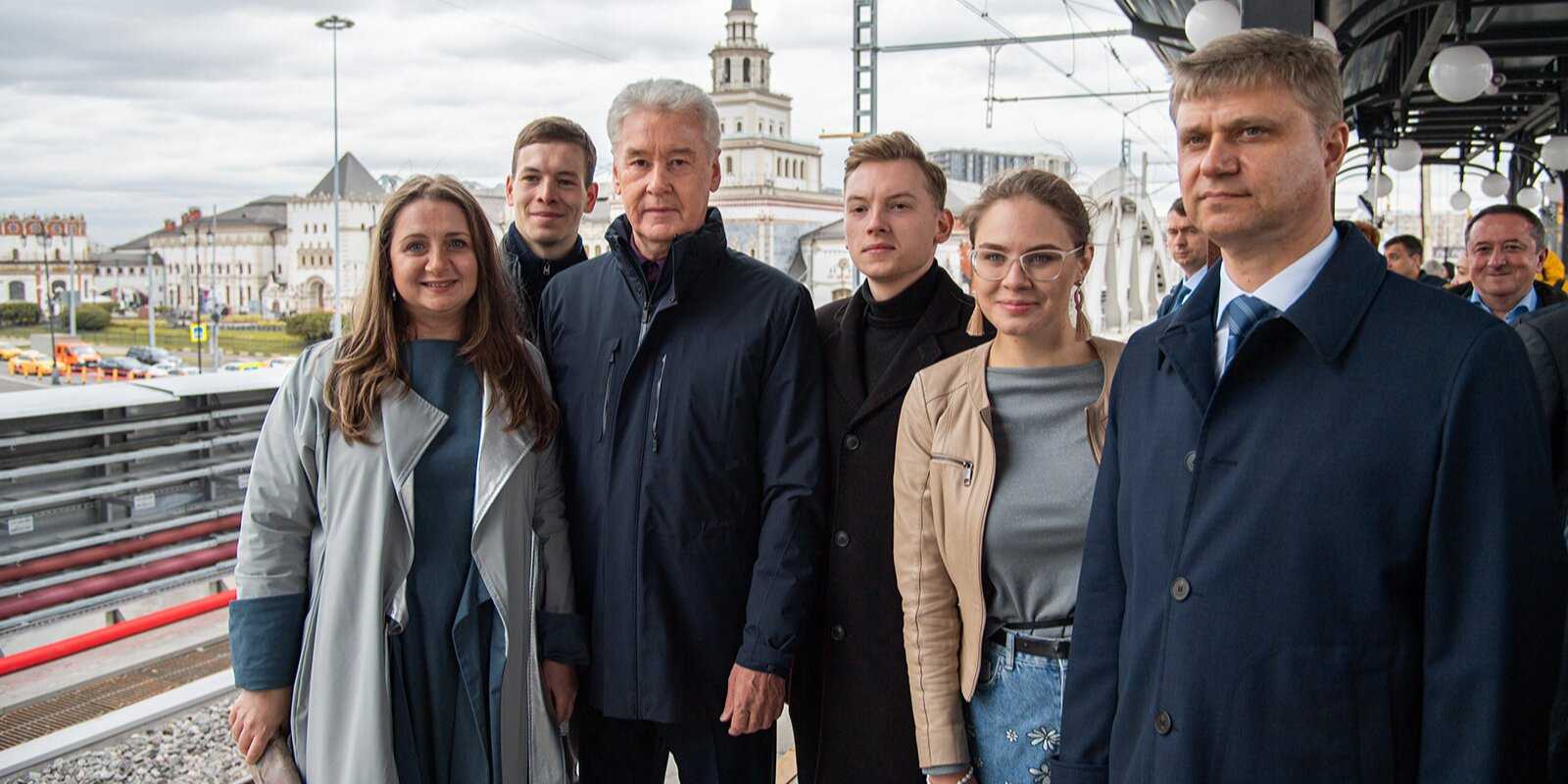 Кто будет работать в нерабочие дни с 30 октября по 7 ноября и как они будут оплачиваться?