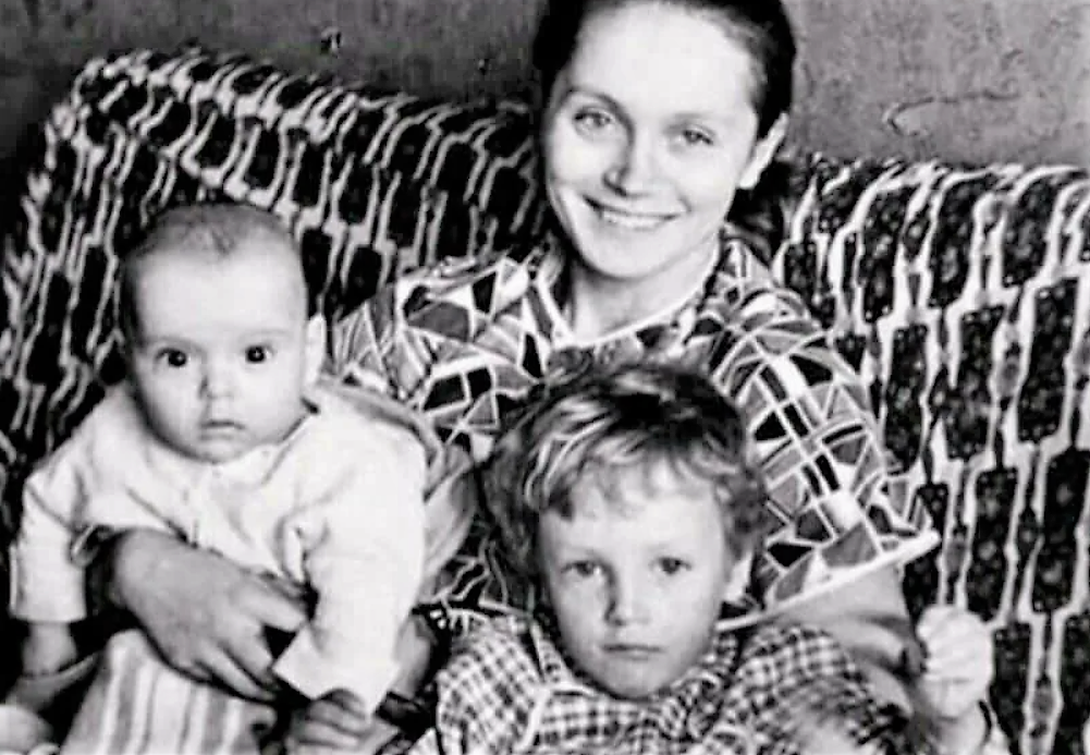 Ирина купченко — биография, личная жизнь, фото, новости, фильмы, дети, василий лановой, актриса, жена 2023 - 24сми